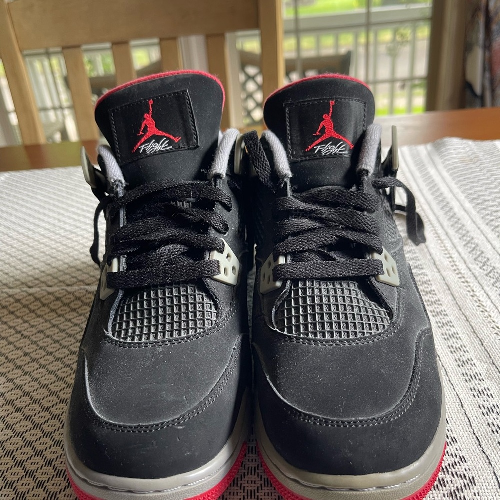Jordan 4